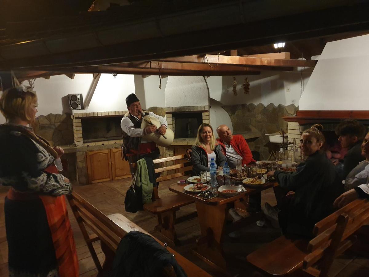 Yagodina Family Hotel エクステリア 写真